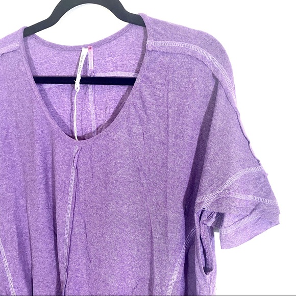 Lilac purple inside-out seam curved hem loose top. NEW! - Picture 14 of 16